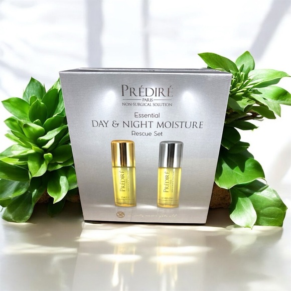 Other Other - NIB-Essential Day & Night Moisture Rescue Set